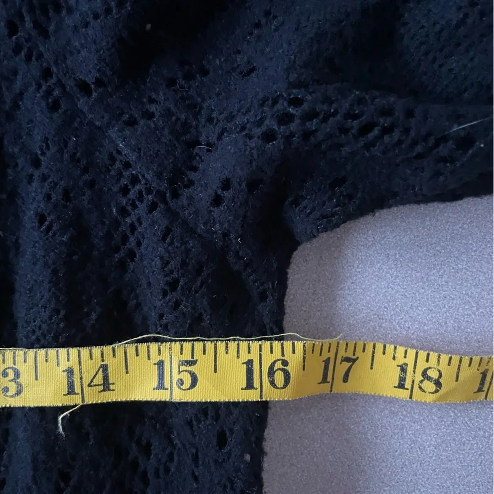 Free People Size Small Black Lace Sweater Dress Puff Sleeve Excellent‎ Condition